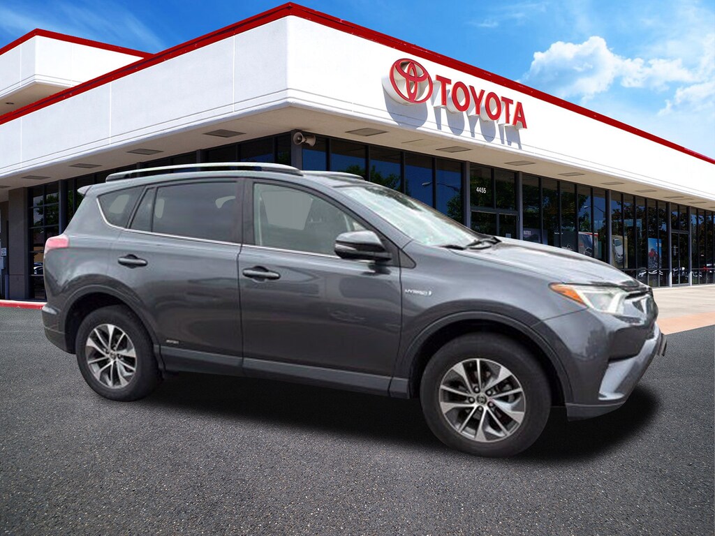 Used 2018 Toyota RAV4 Hybrid LE SUV
