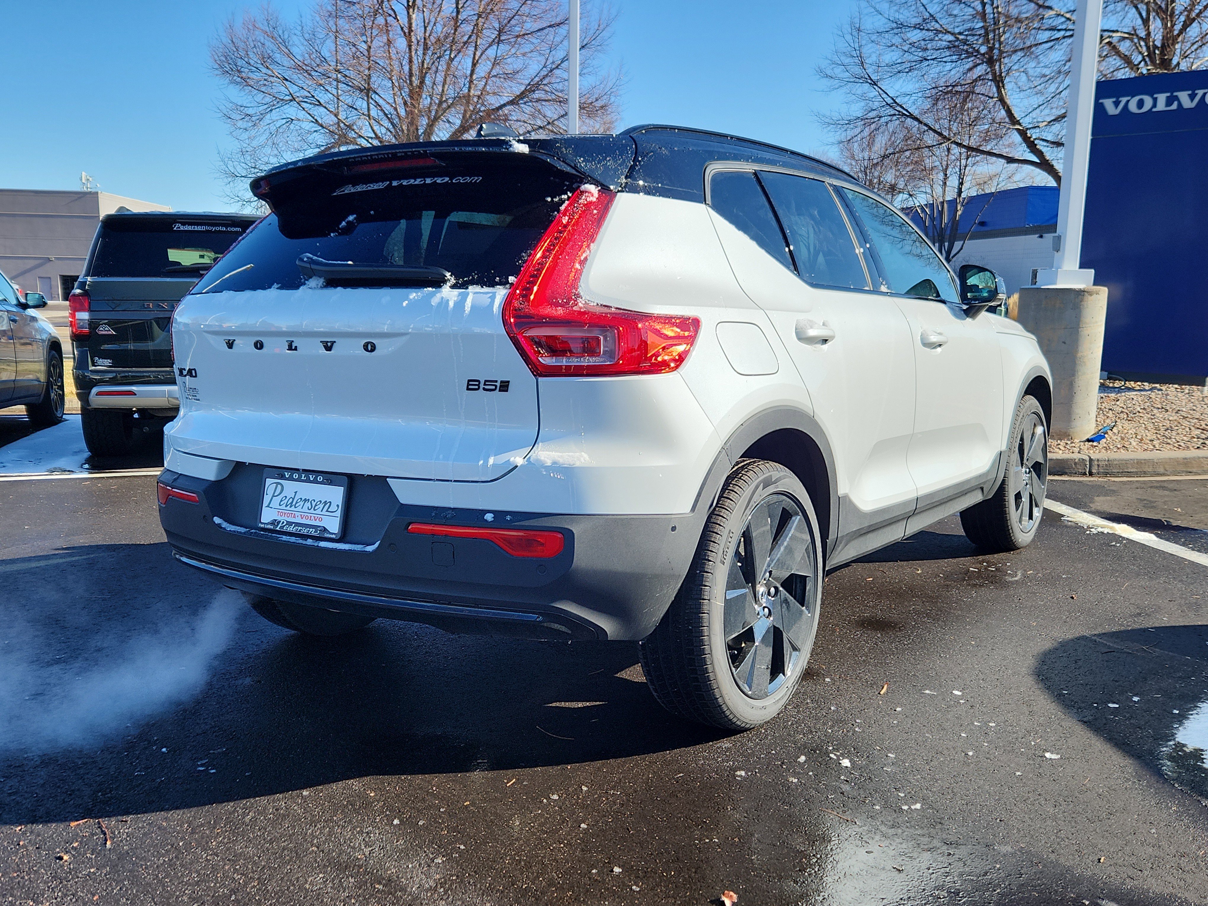 New 2026 Volvo XC40 B5 Ultra Black Edition SUV