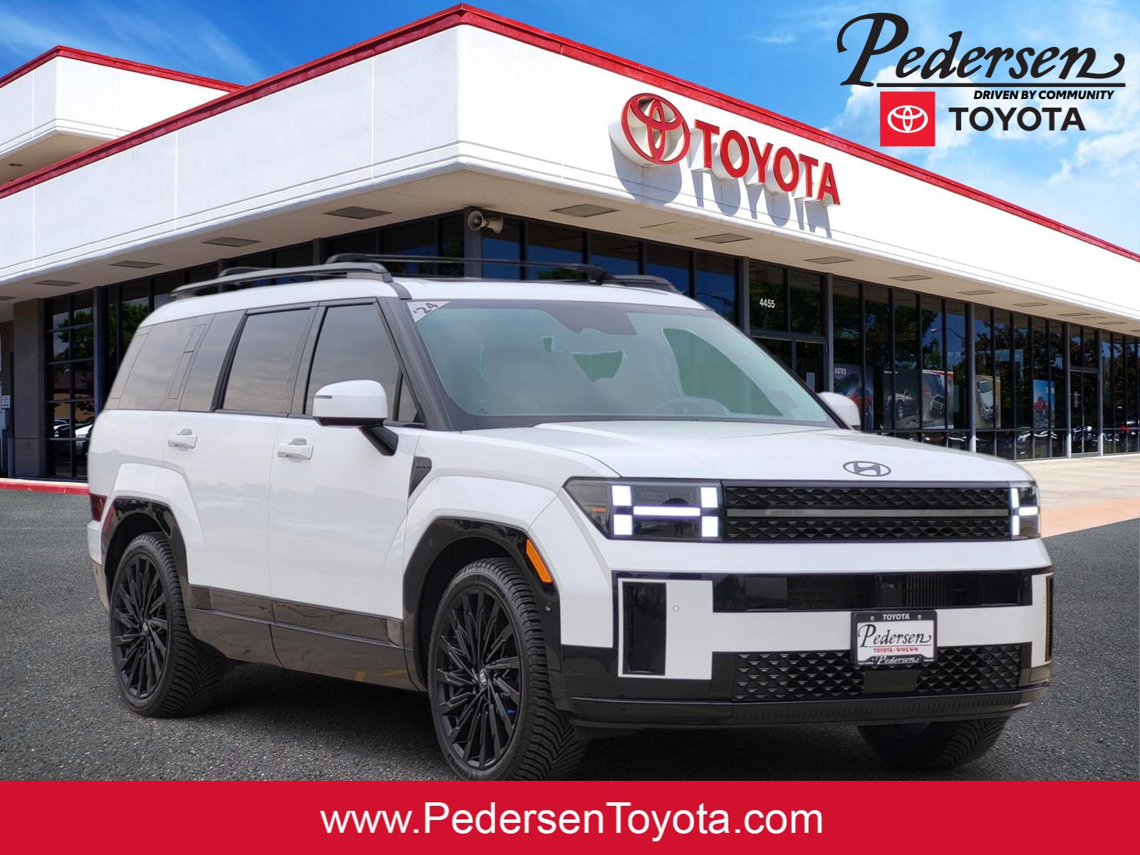 Used 2024 Hyundai Santa Fe Calligraphy SUV