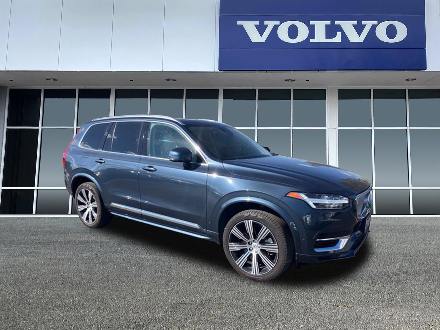  Volvo XC90 Plug-In Hybrid