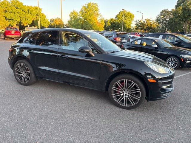 2017 Porsche Macan