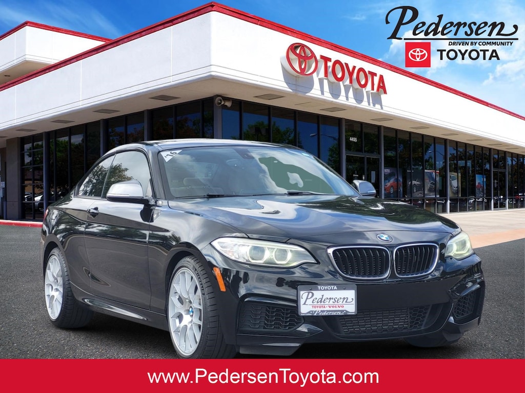 Used 2016 BMW 2 Series M235i Coupe