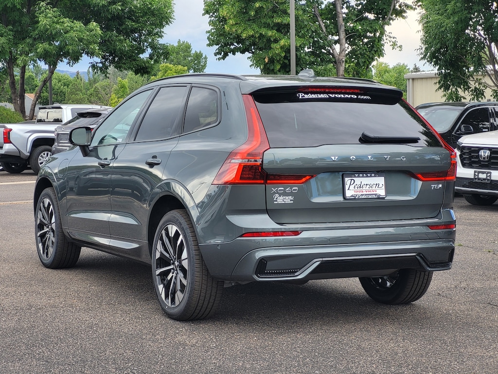 New 2026 Volvo XC60 plug-in hybrid T8 Plus SUV