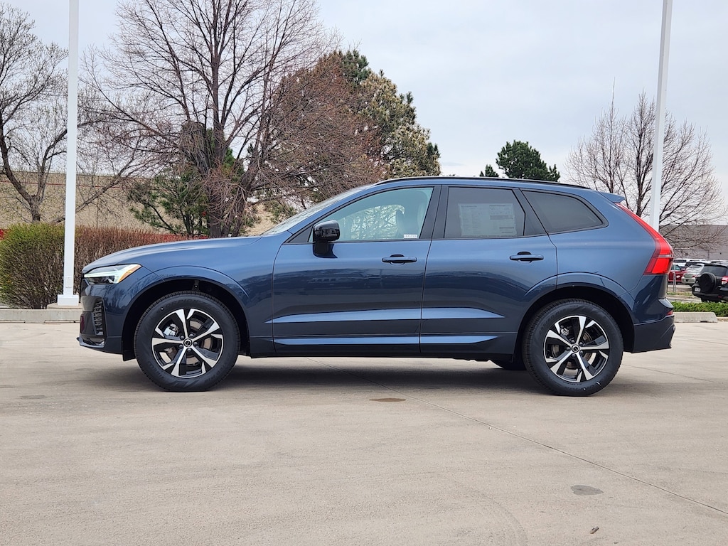 New 2026 Volvo XC60 B5 Core SUV