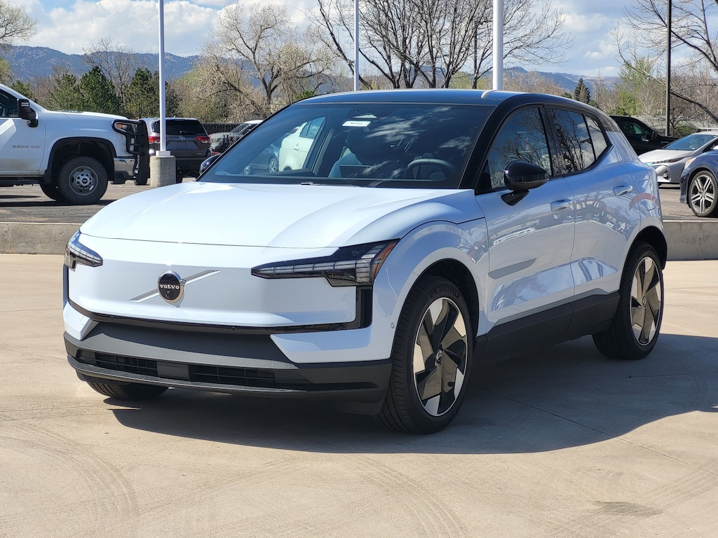 New 2026 Volvo EX30 Twin Motor Ultra SUV