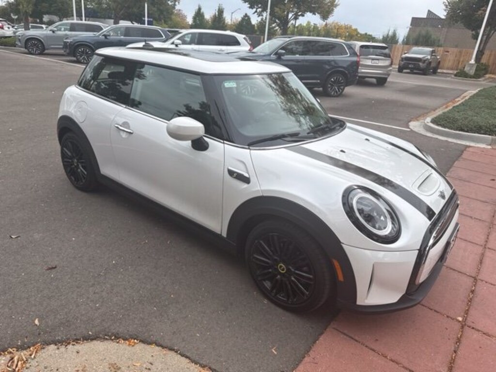 Used 2024 MINI Electric Hardtop 2 Door Cooper Hatchback