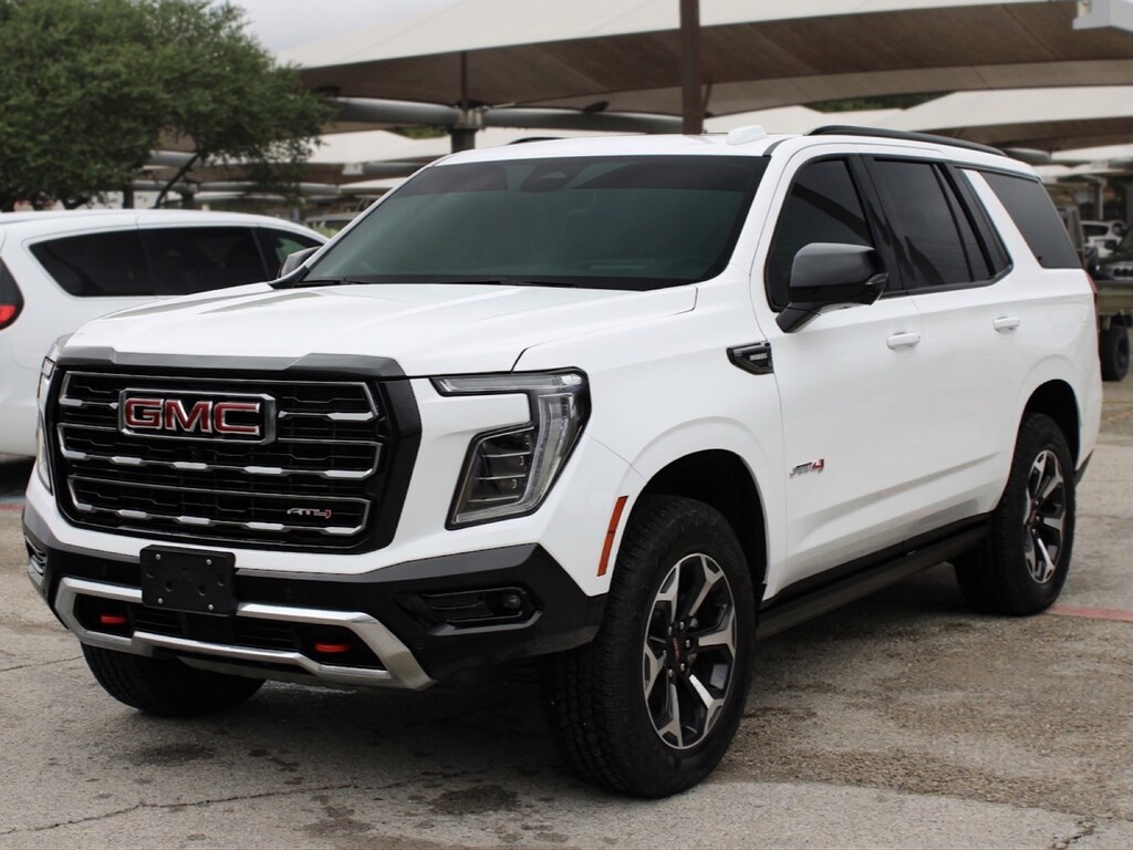 Used 2026 GMC Yukon AT4 4WD AT4