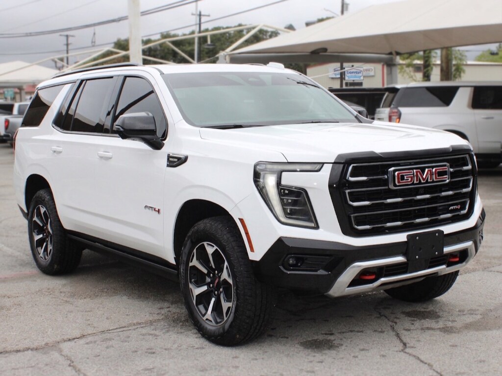 Used 2026 GMC Yukon AT4 4WD AT4