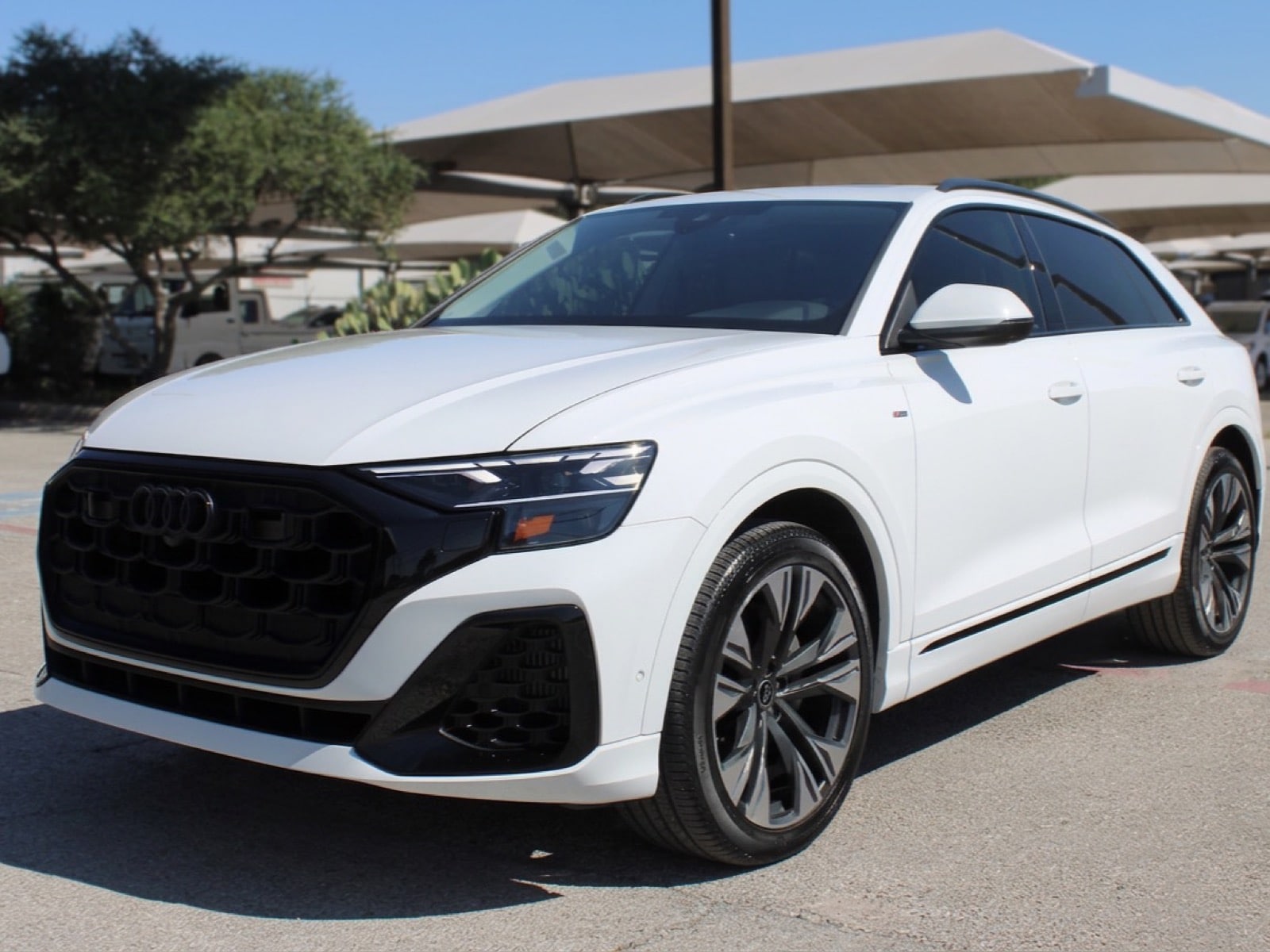 2026 Audi Q8 Premium Plus