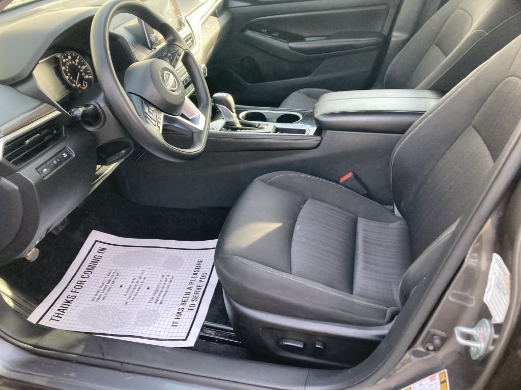 2023 Nissan Altima SV - Photo 11