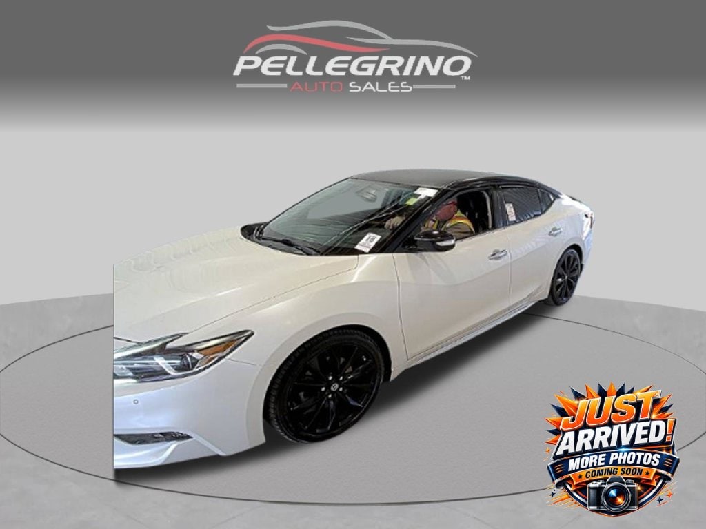 2017 Nissan Maxima SR