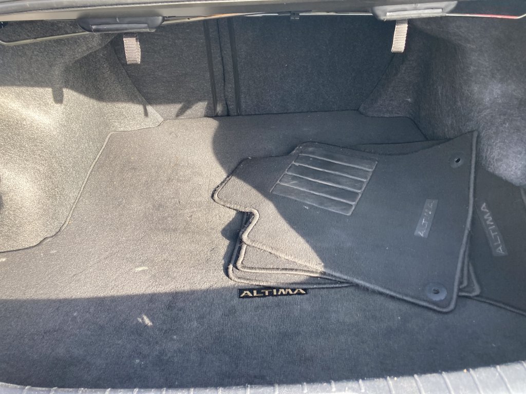 2023 Nissan Altima SV - Photo 28