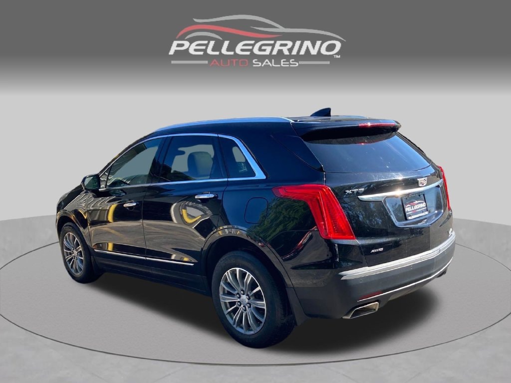 Used 2017 Cadillac XT5 Luxury SUV