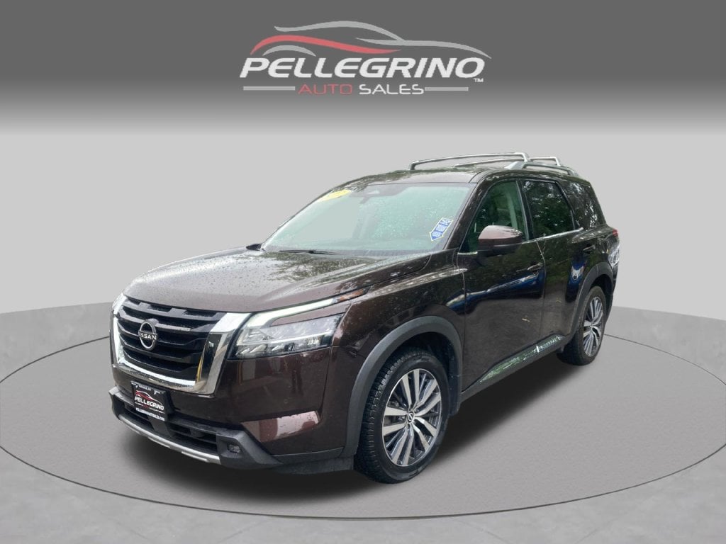 2022 Nissan Pathfinder Platinum
