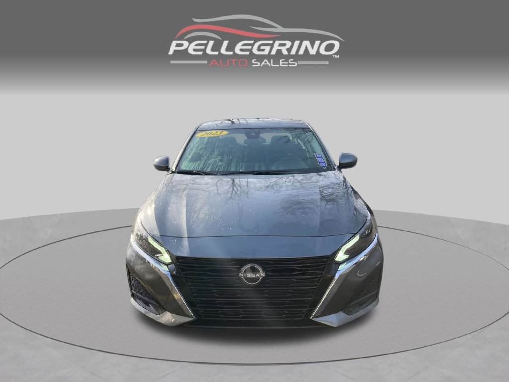 2023 Nissan Altima SV - Photo 9