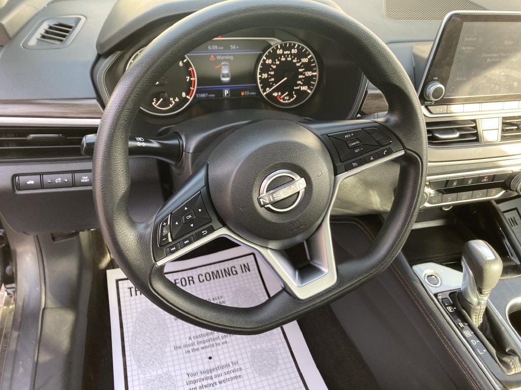 2023 Nissan Altima SV - Photo 17