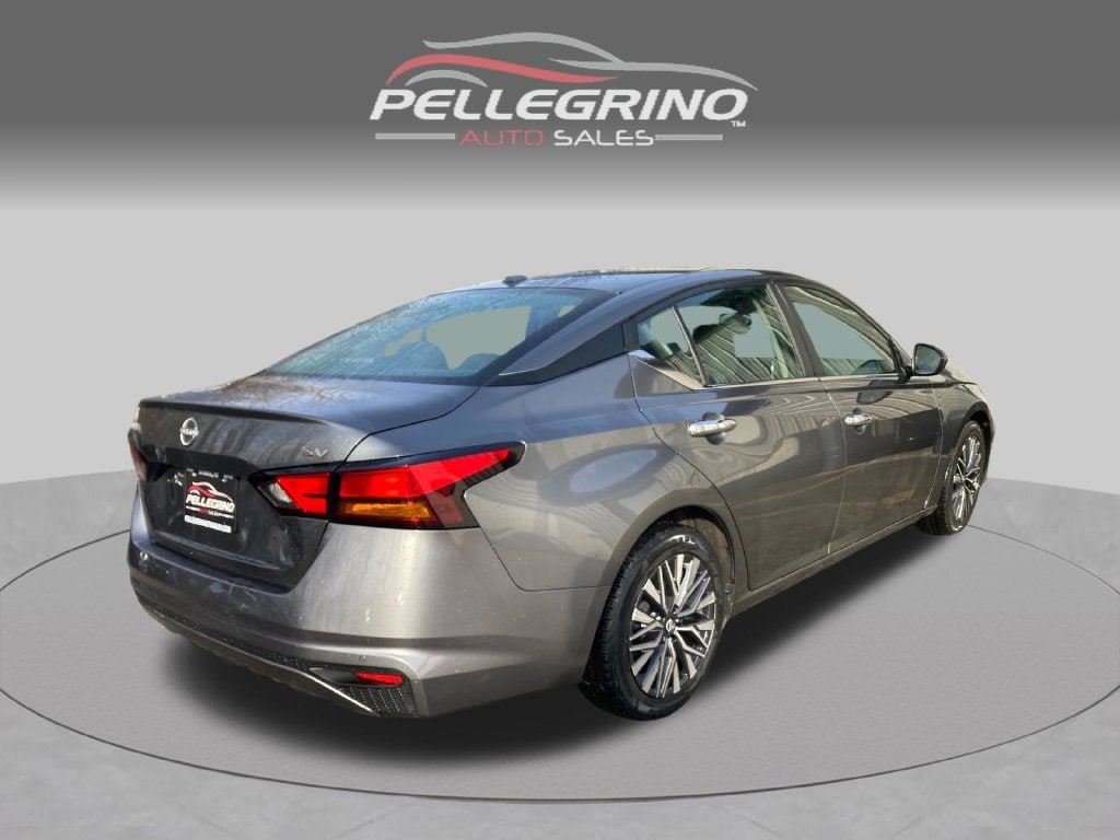 2023 Nissan Altima SV - Photo 6
