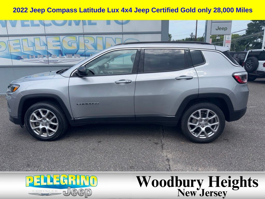 2022 Jeep Compass Latitude Lux