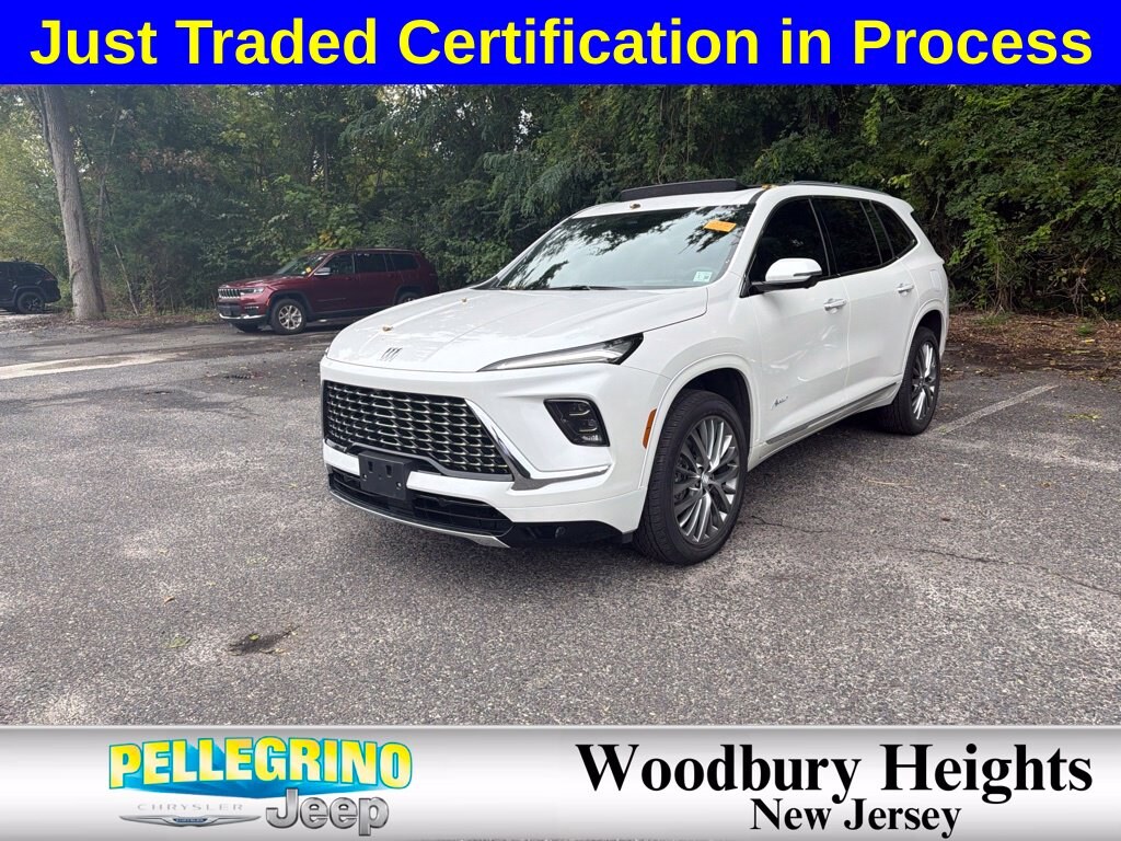 Used 2025 Buick Enclave Avenir SUV