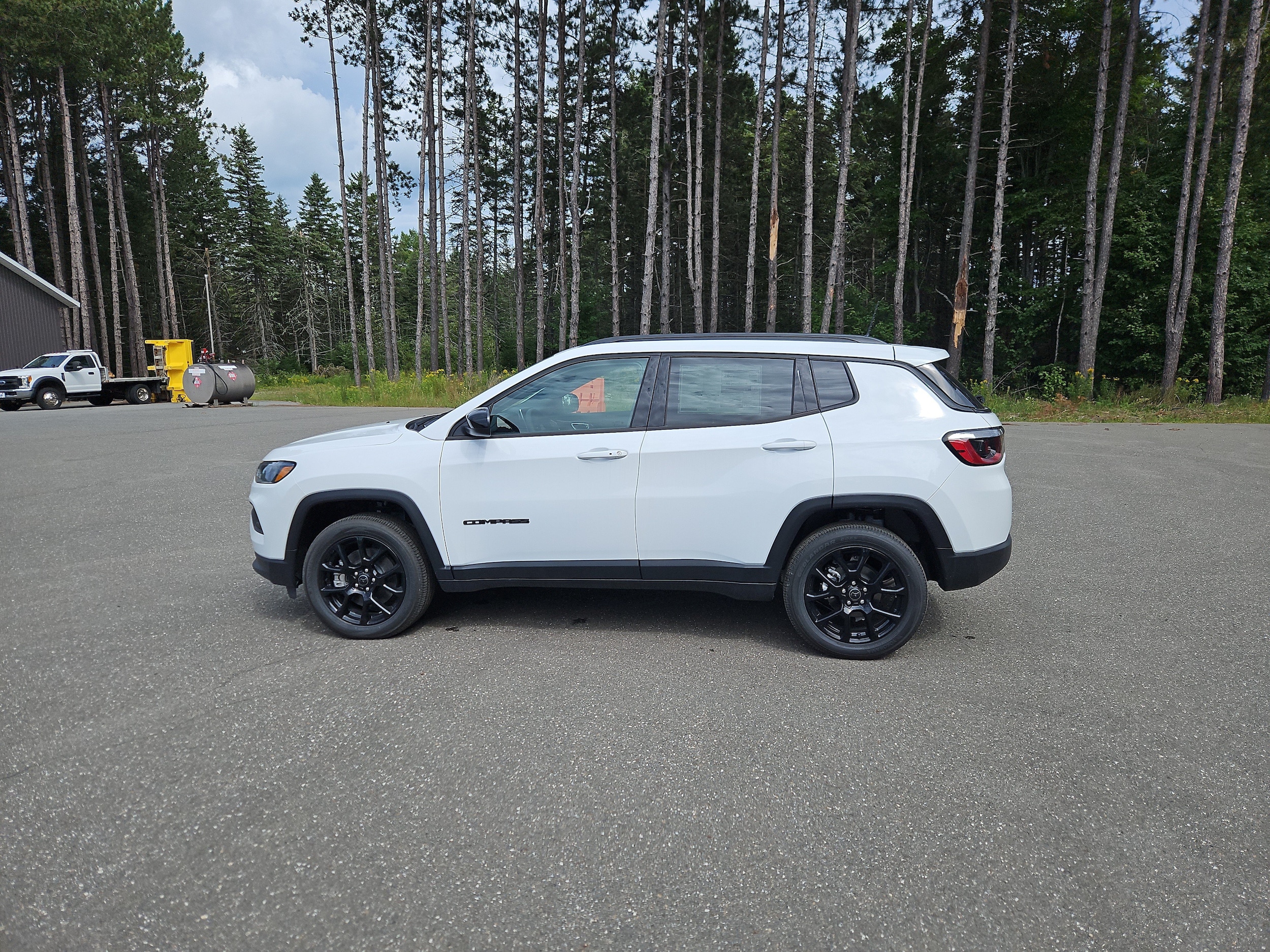 2026 Jeep Compass Latitude Altitude - Photo 8
