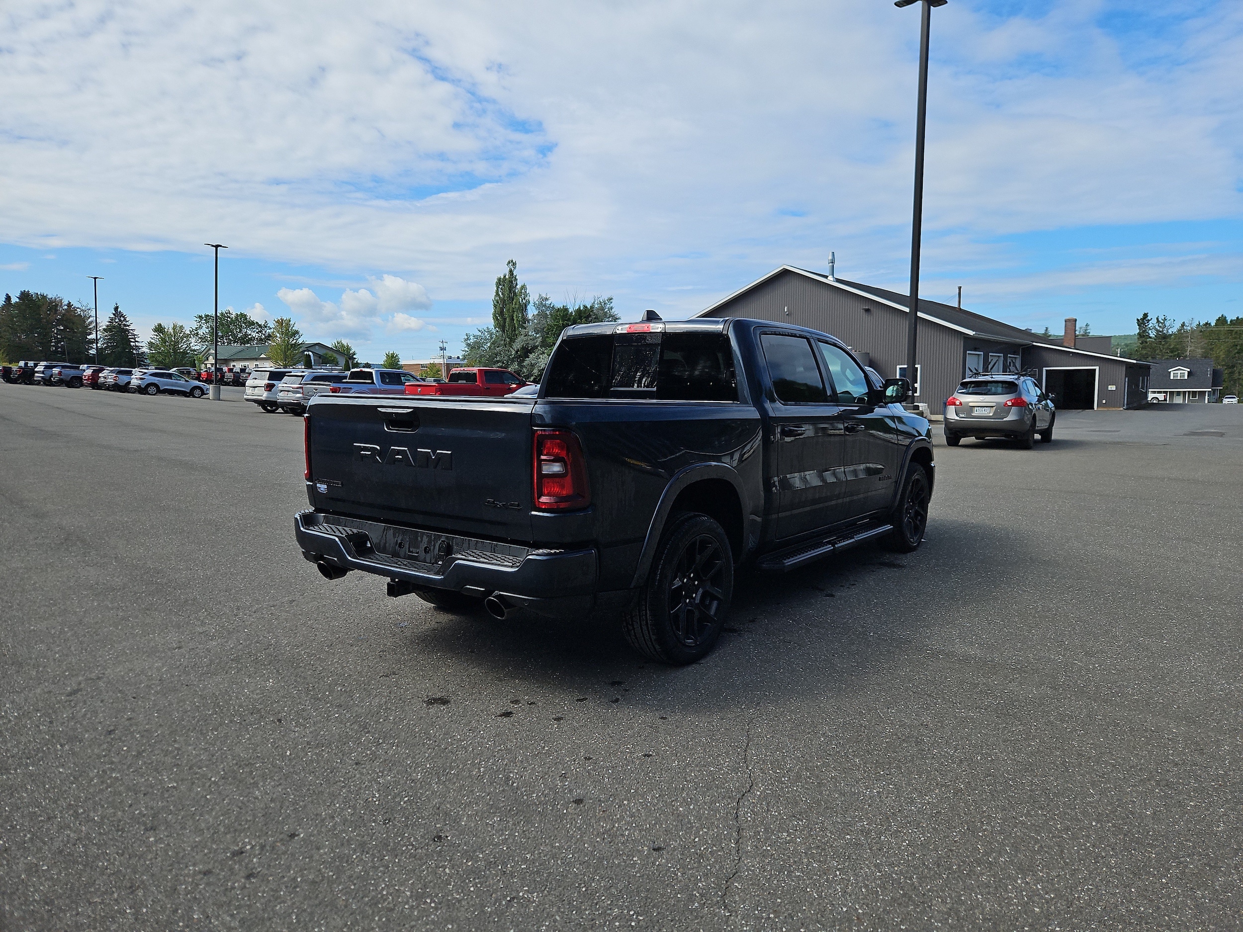 2026 RAM 1500 Laramie - Photo 5