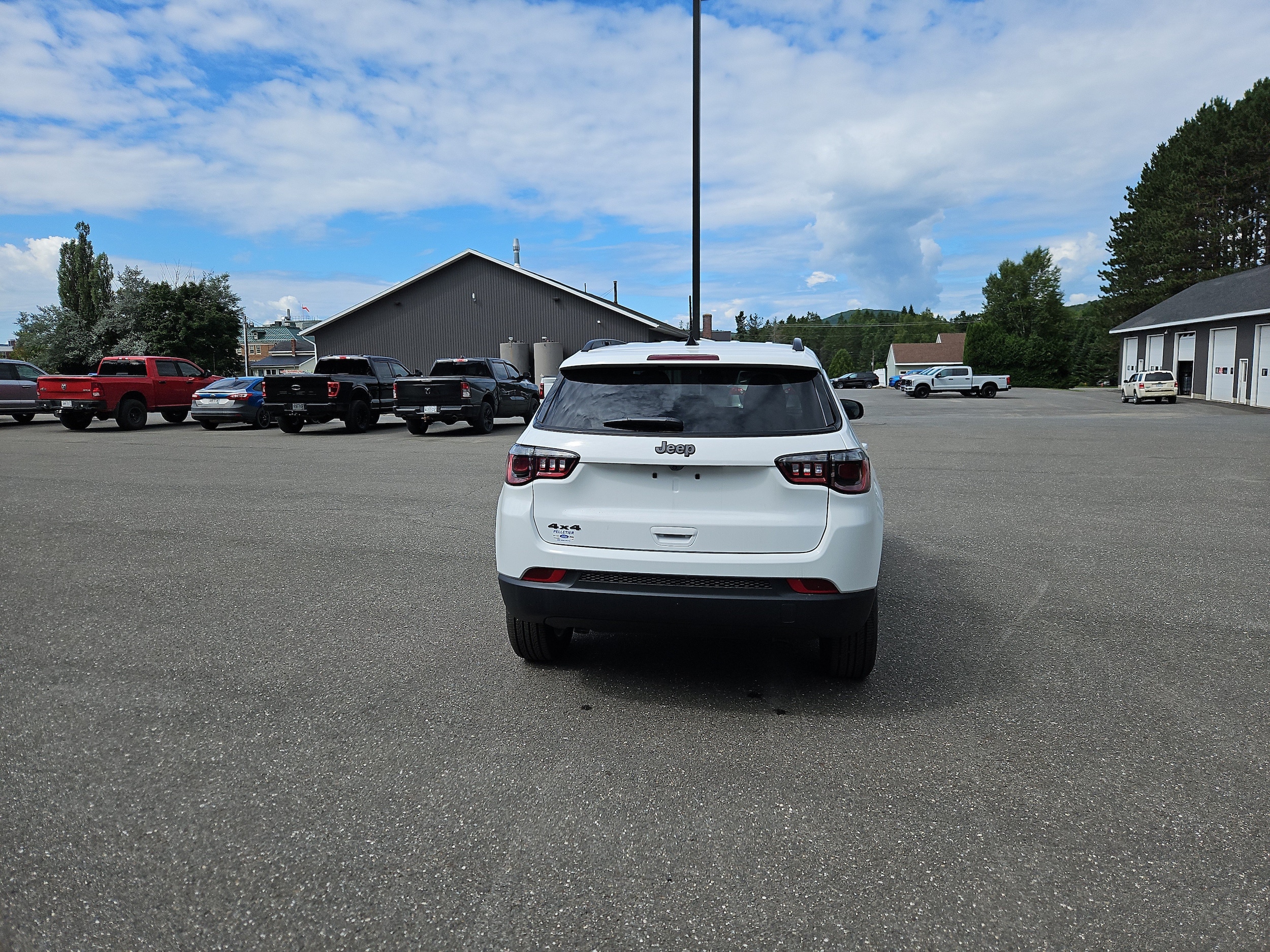 2026 Jeep Compass Latitude Altitude - Photo 6