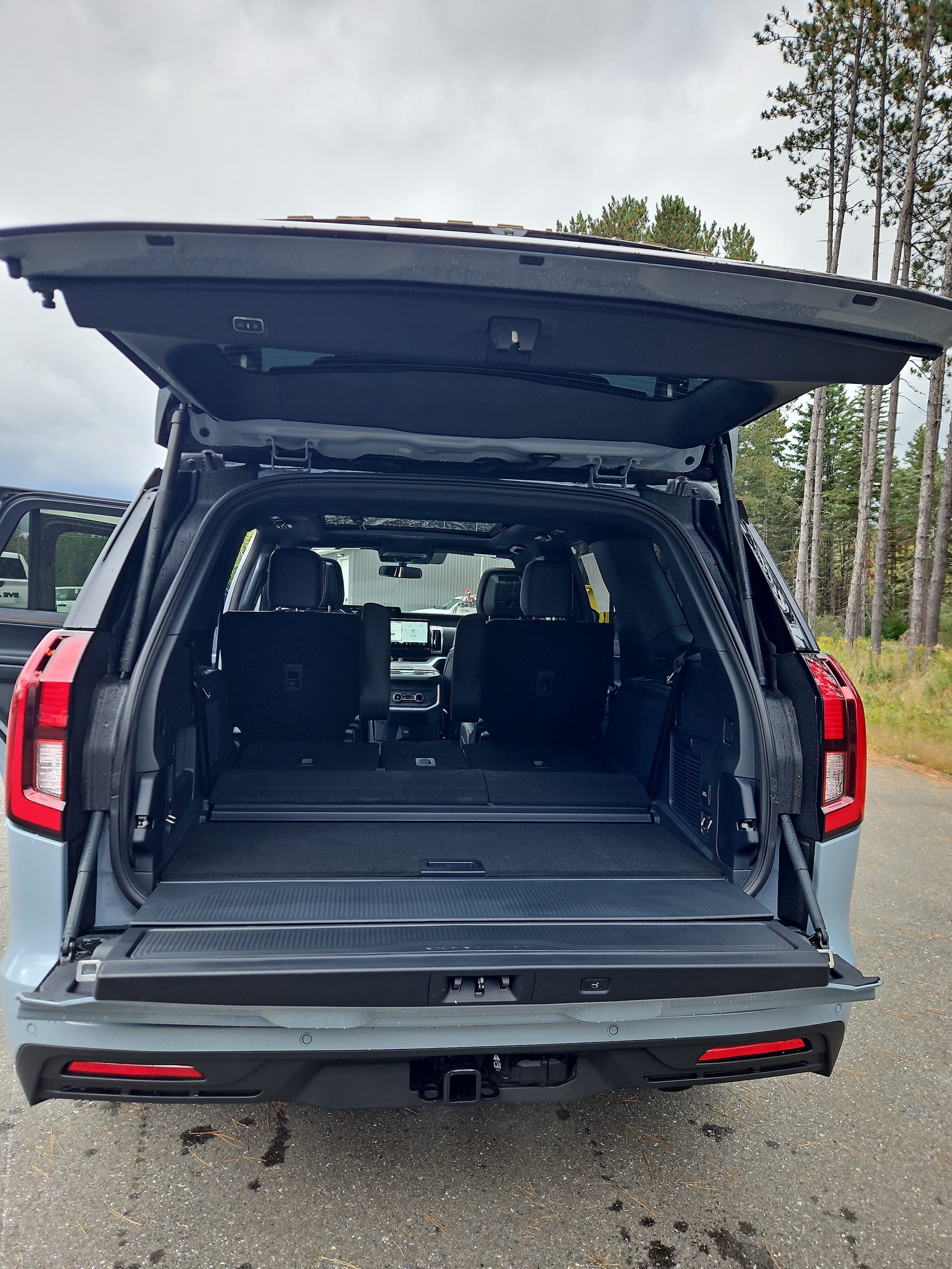 2027 Ford Expedition Tremor - Photo 13