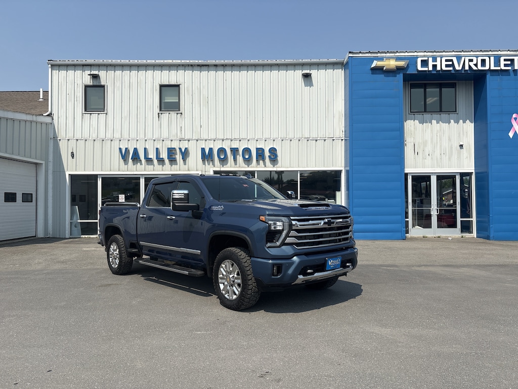 Used 2025 Chevrolet Silverado 2500HD High Country Truck Crew Cab