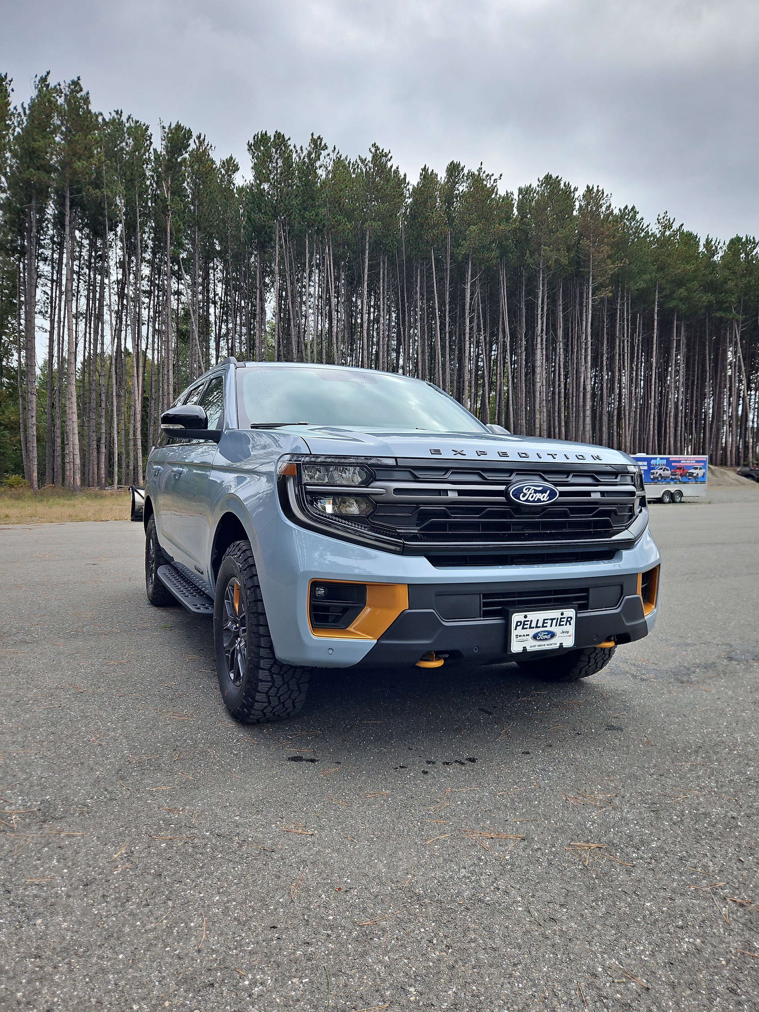 2027 Ford Expedition Tremor - Photo 8