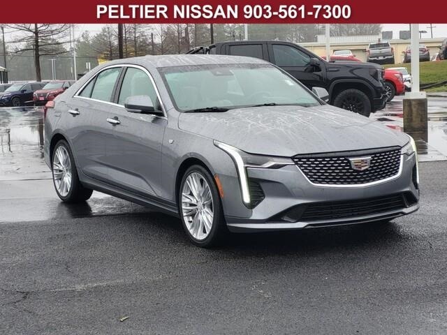 2022 Cadillac CT4