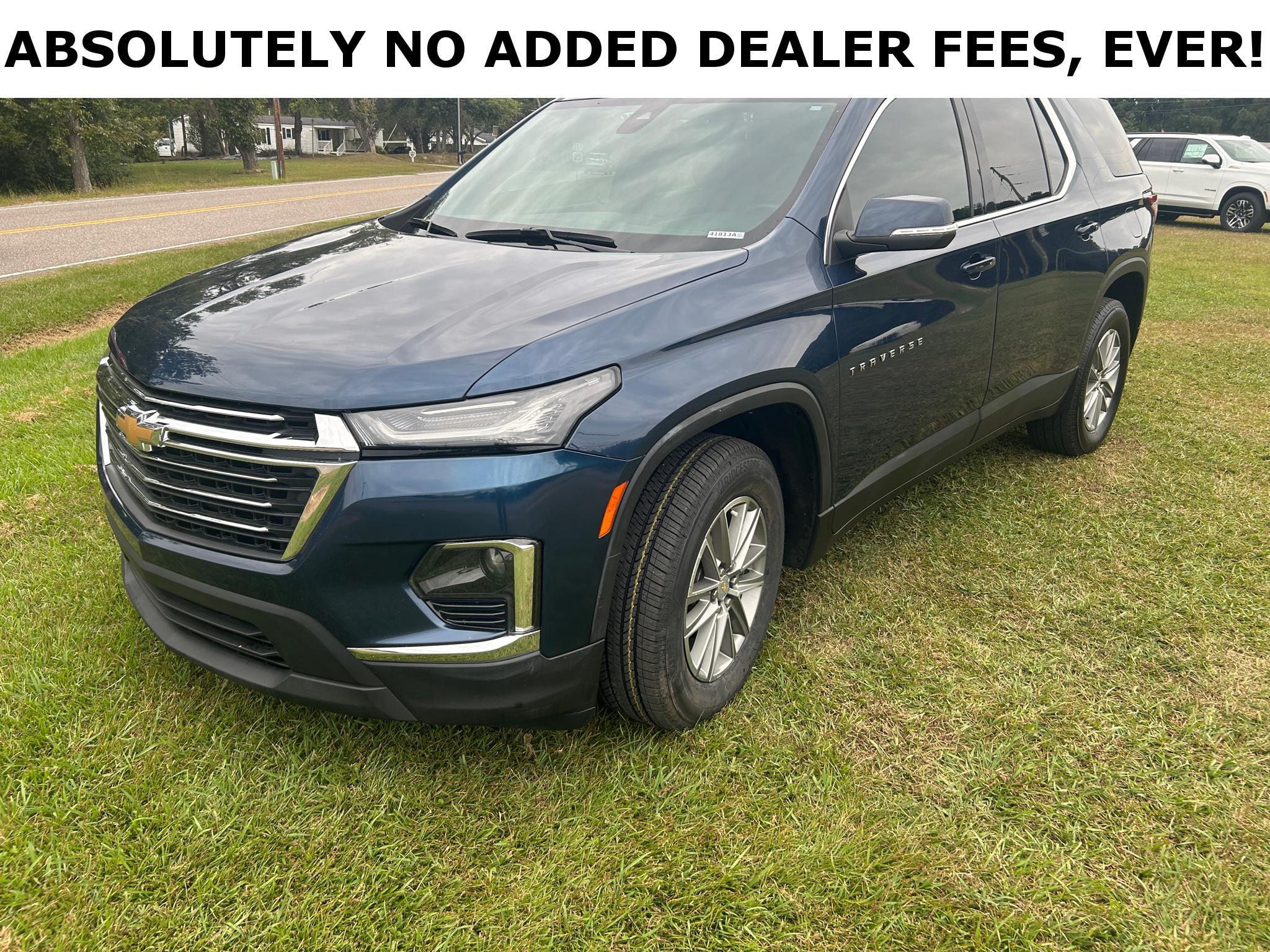 Used 2023 Chevrolet Traverse LT Cloth SUV