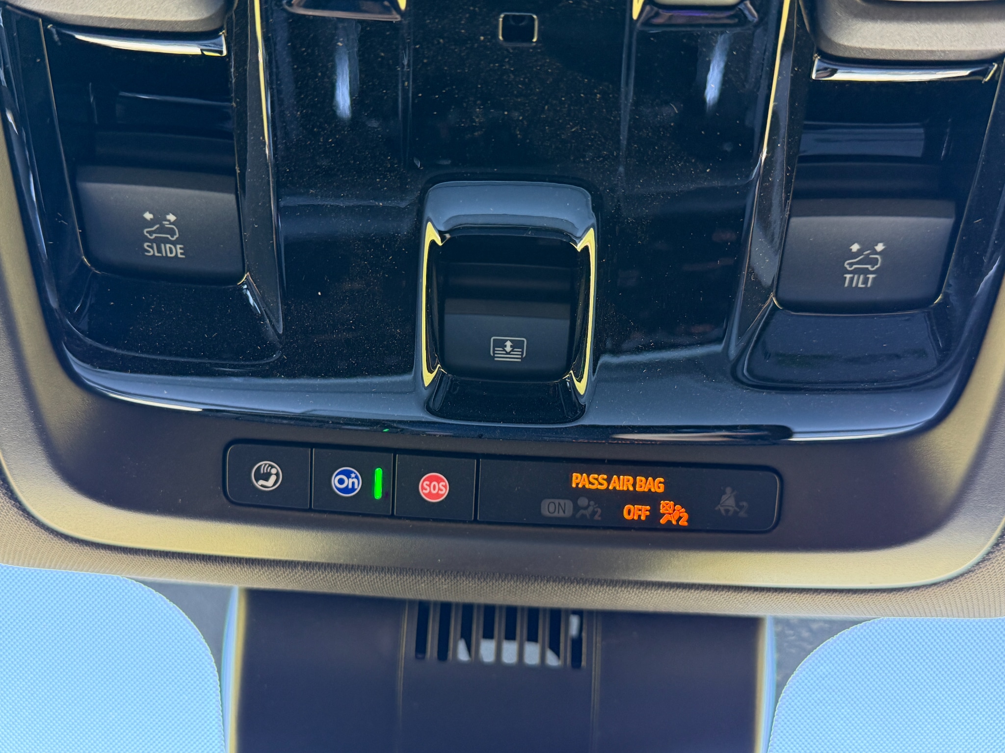 2026 Chevrolet Suburban LT - Photo 19