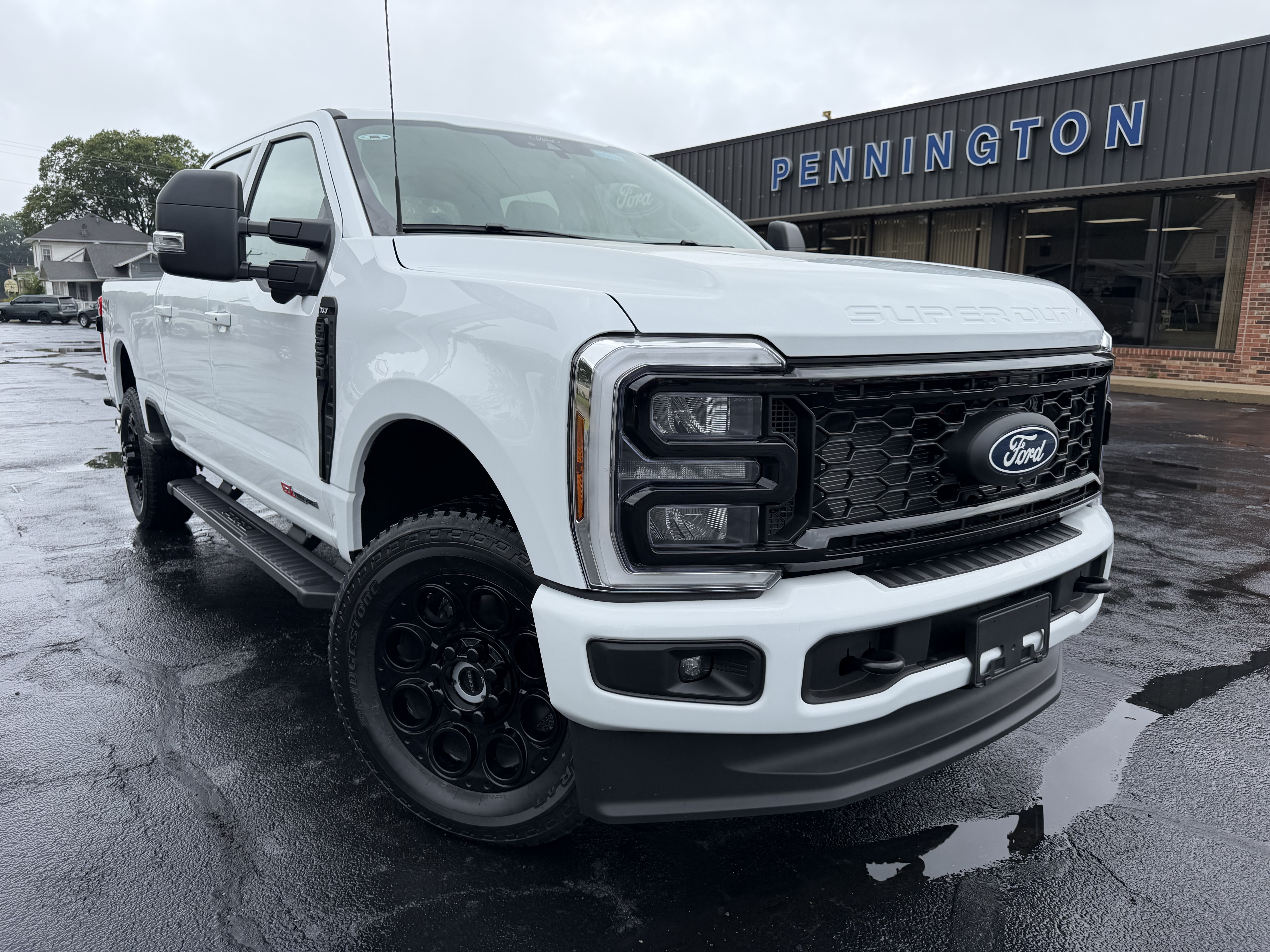 2027 Ford F-250 TRUCK