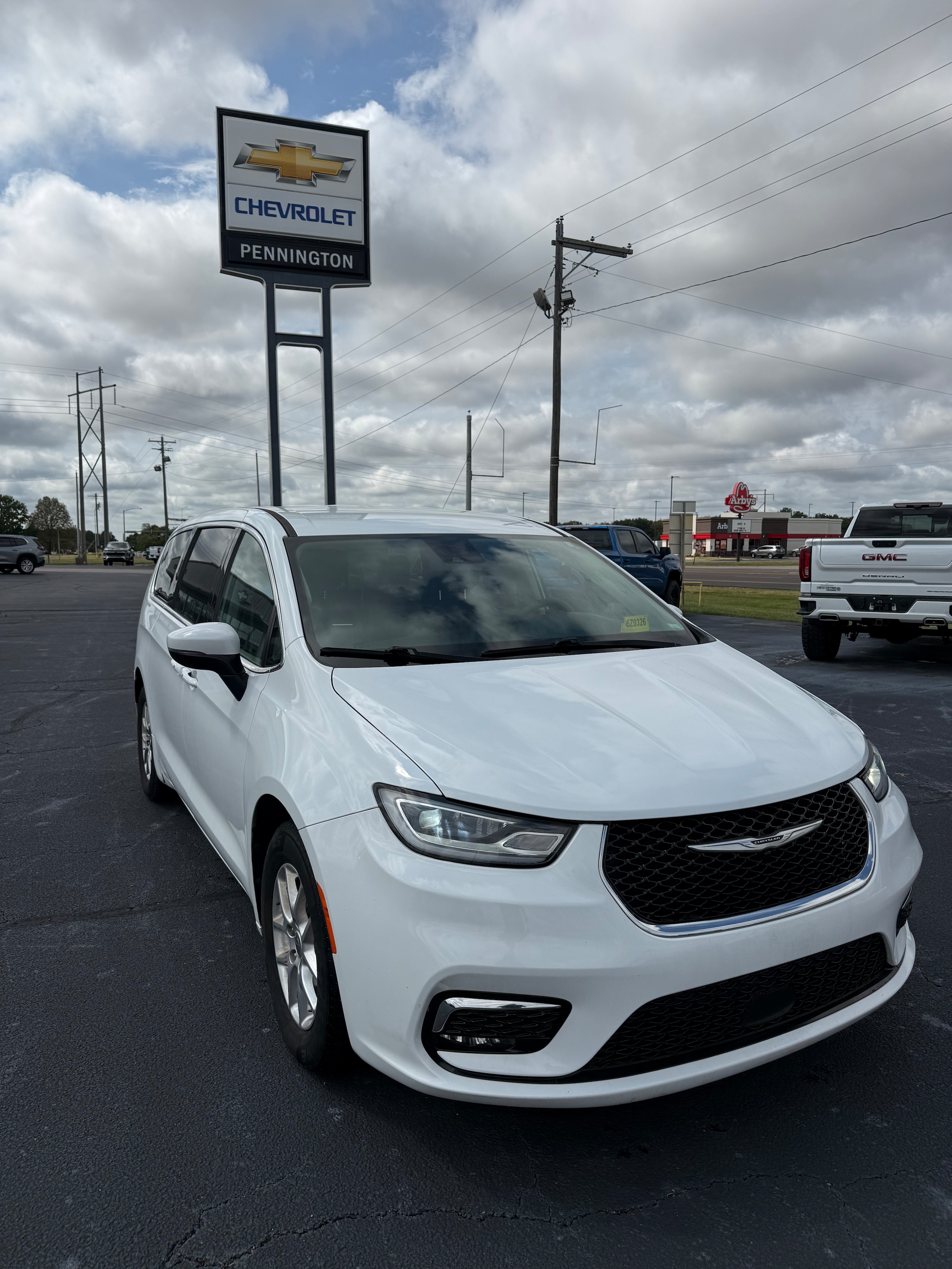 2023 Chrysler Pacifica Touring L