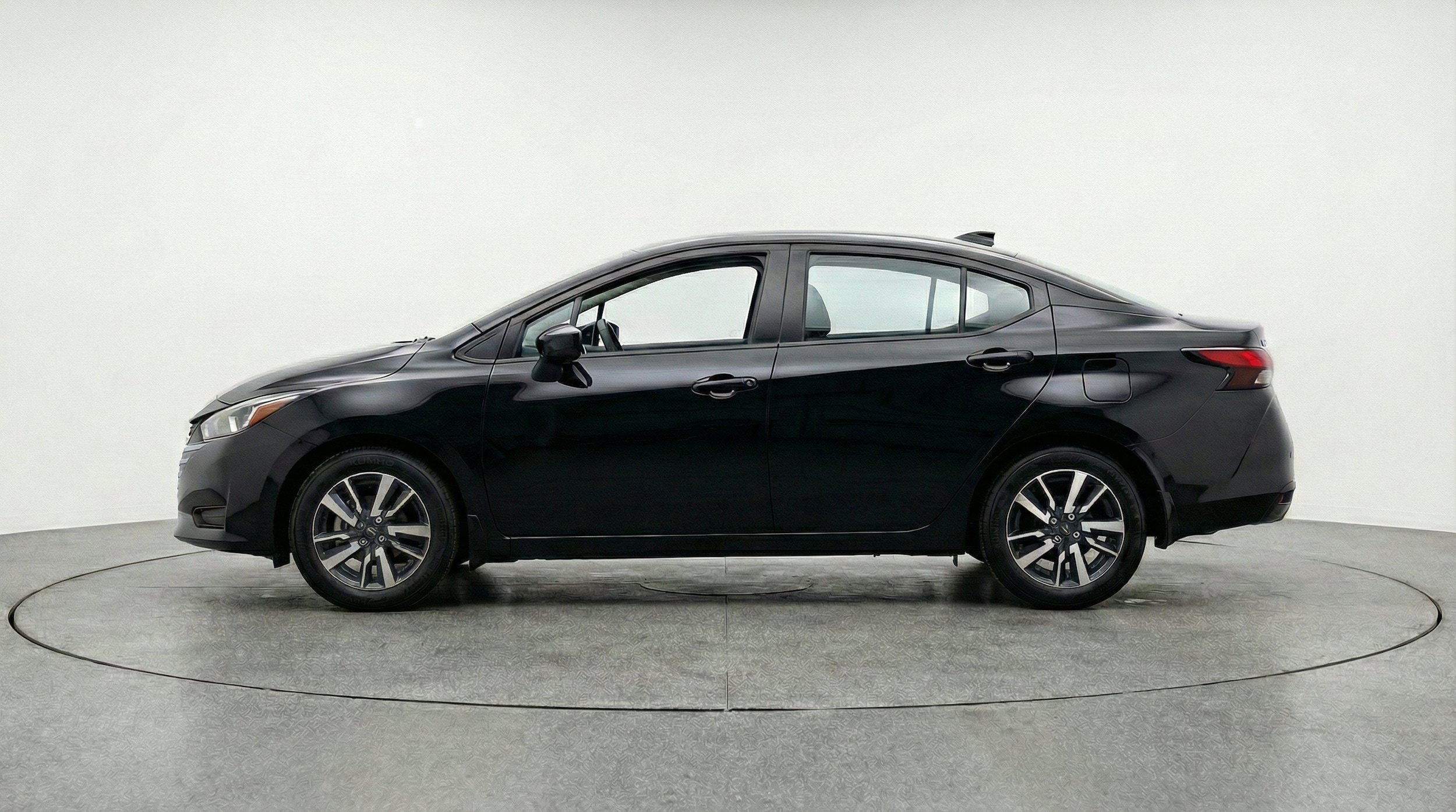Thumbnail: 2025 Nissan Versa - 5