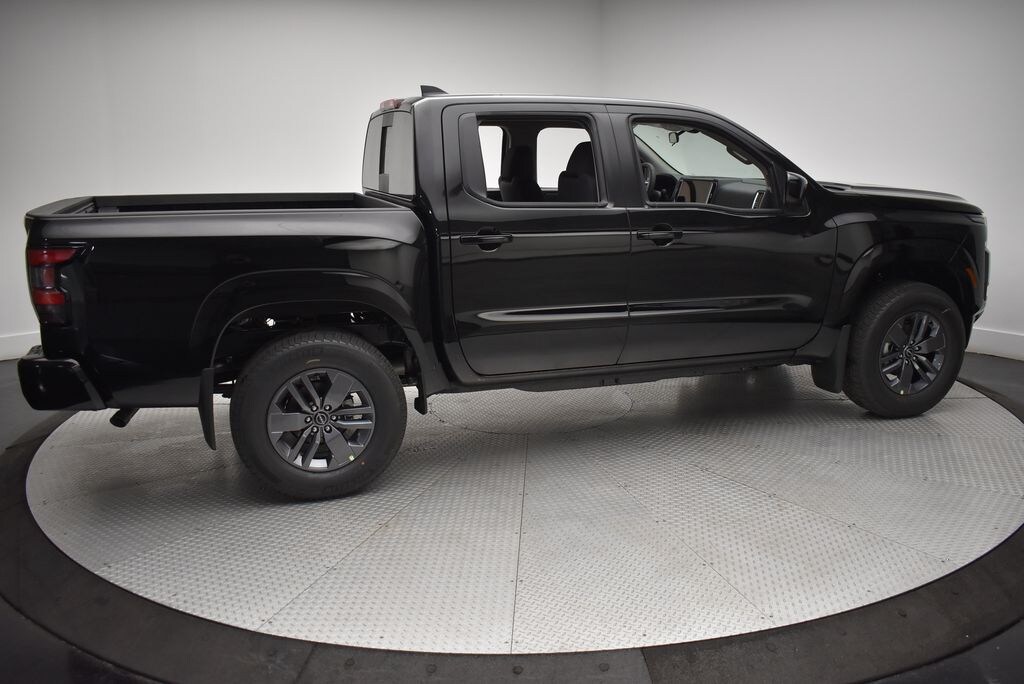 New 2026 Nissan Frontier SV Truck Crew Cab