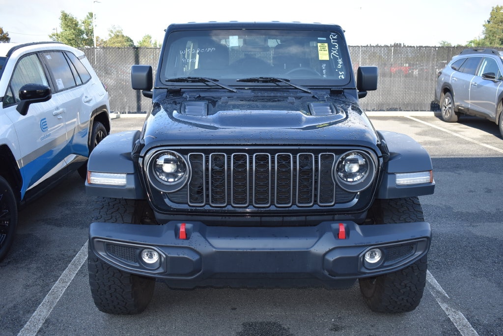 Used 2025 Jeep