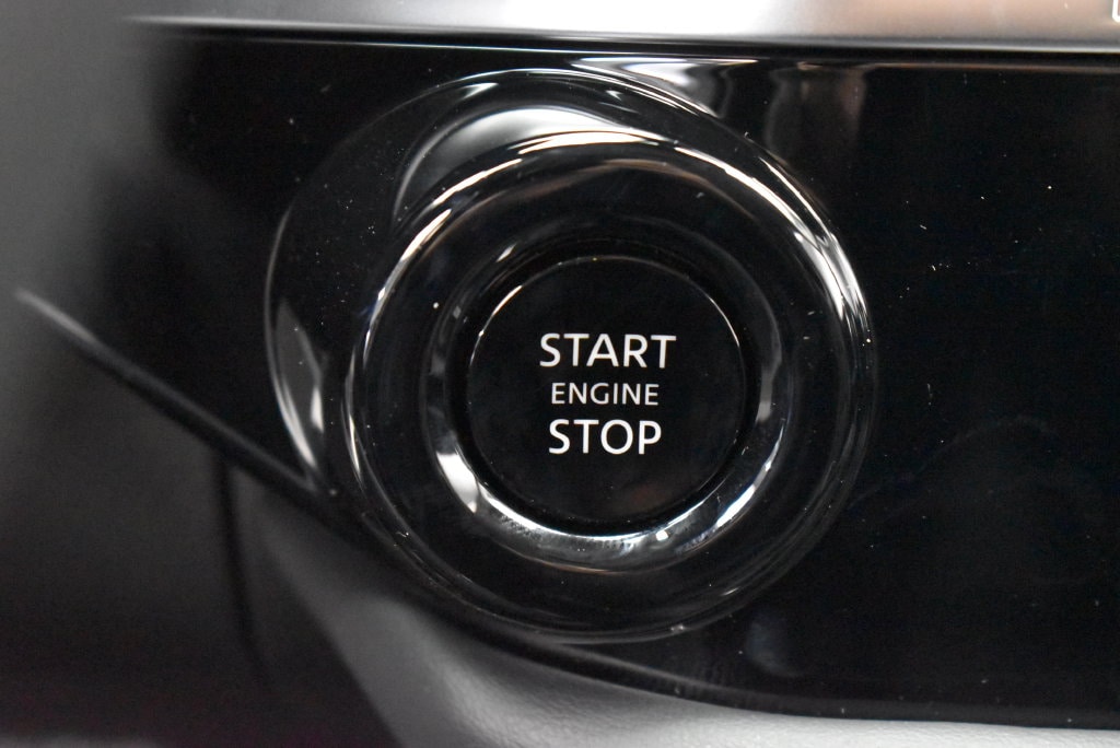 2026 Nissan Pathfinder SL - Photo 18