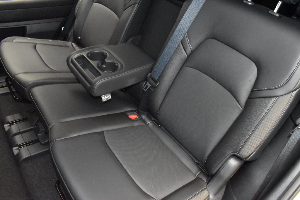 2026 Nissan Pathfinder SL - Photo 38