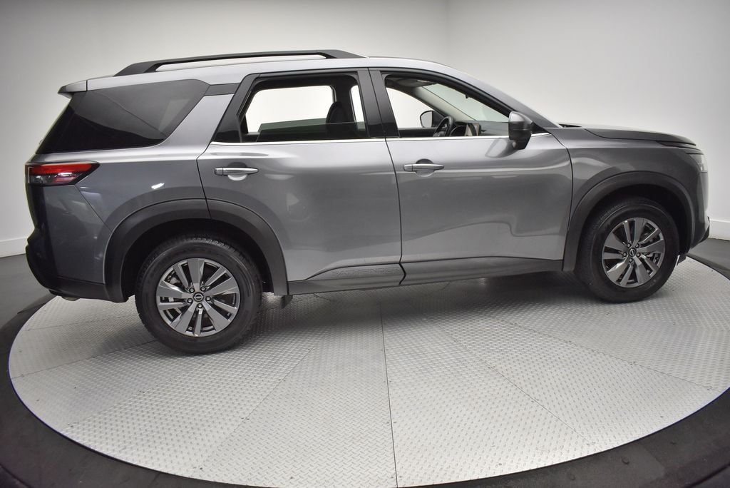 Certified 2025 Nissan Pathfinder SV SUV