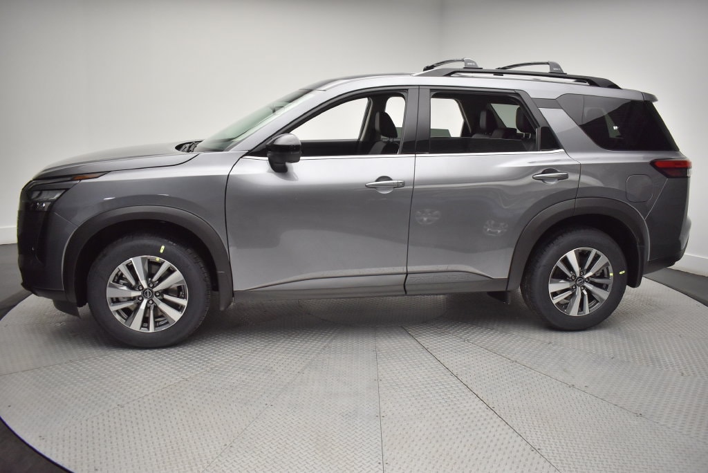 2026 Nissan Pathfinder SL - Photo 8