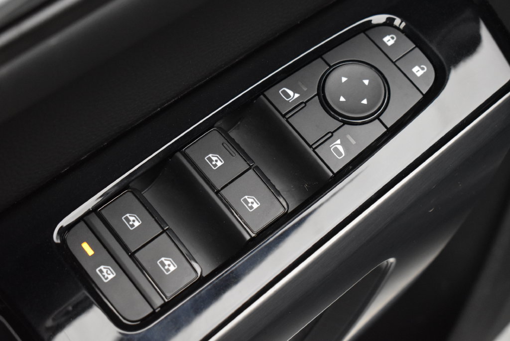 2026 Nissan Pathfinder SL - Photo 10