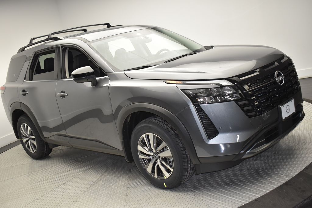 New 2026 Nissan Pathfinder SL SUV