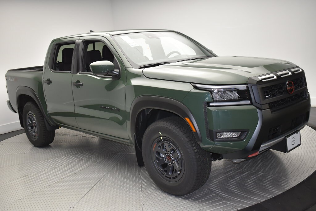 New 2027 Nissan Frontier PRO-4X Truck Crew Cab