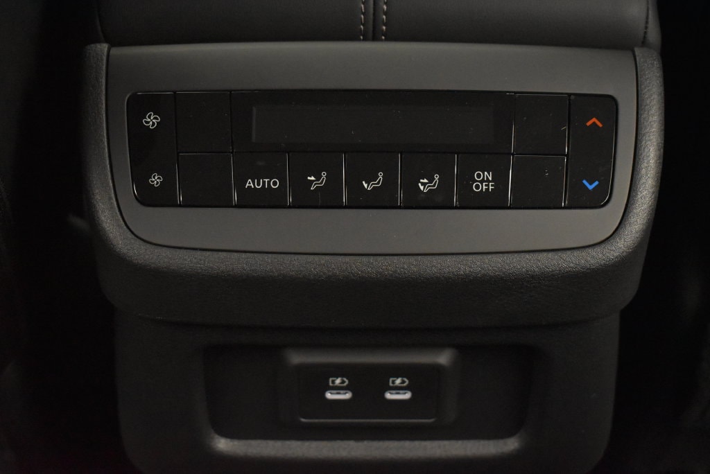 2026 Nissan Pathfinder SL - Photo 32