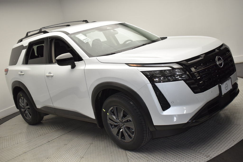 New 2026 Nissan Pathfinder SV SUV