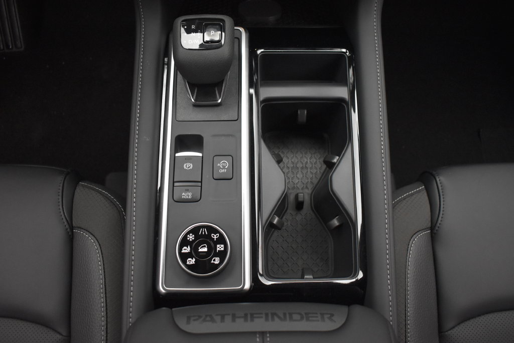 2026 Nissan Pathfinder SL - Photo 28