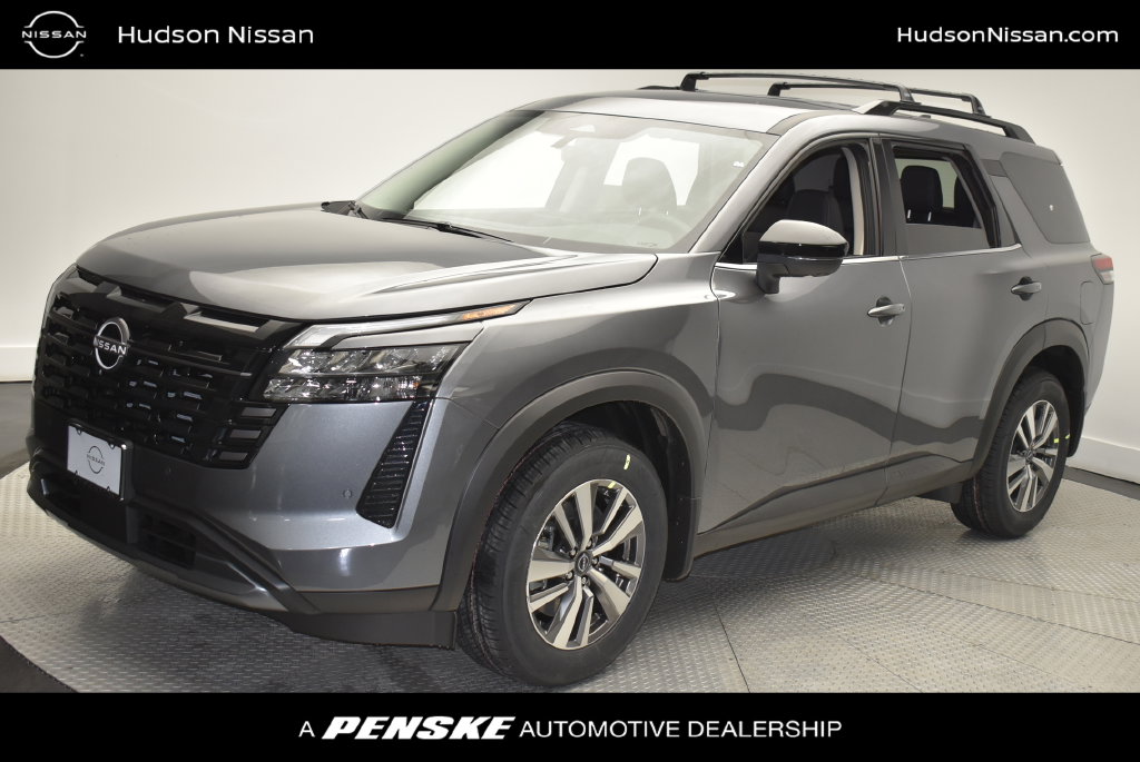 New 2026 Nissan Pathfinder SL SUV