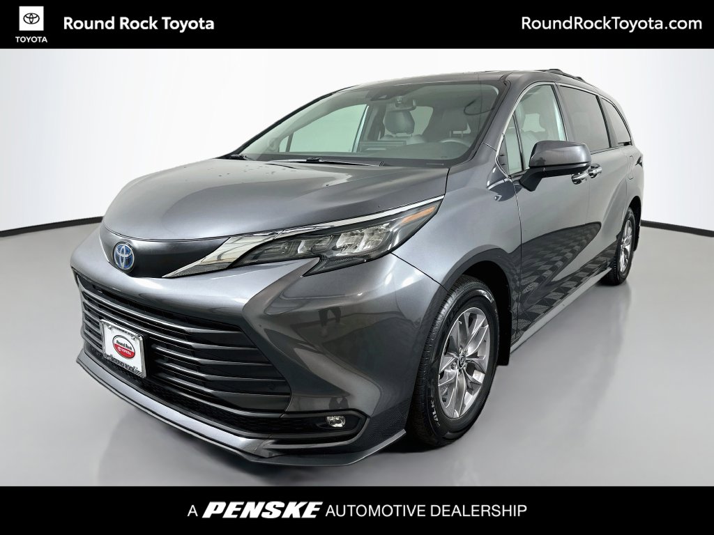 2025 Toyota Sienna Van Passenger Van 