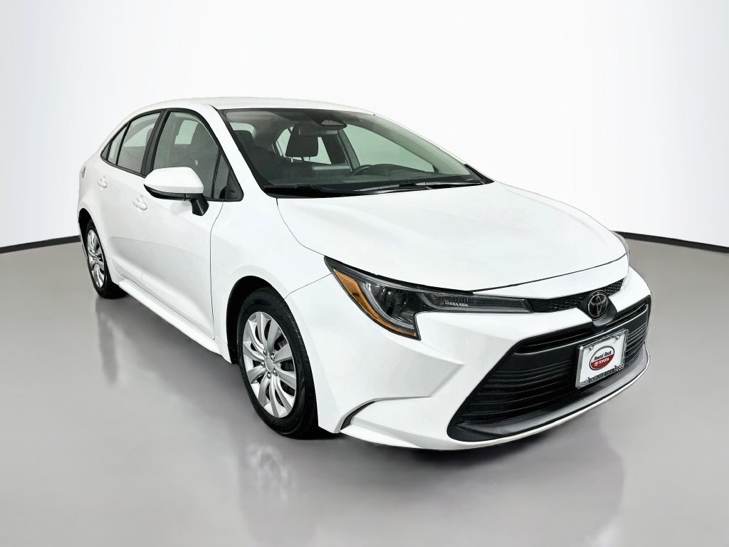 Certified 2025 Toyota Corolla LE Sedan